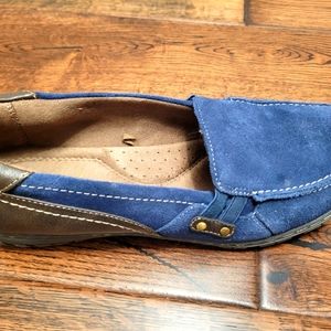 Natural soul navy suede, brown leather flat shoes